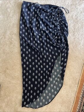 Banana Republic NWT silk skirt